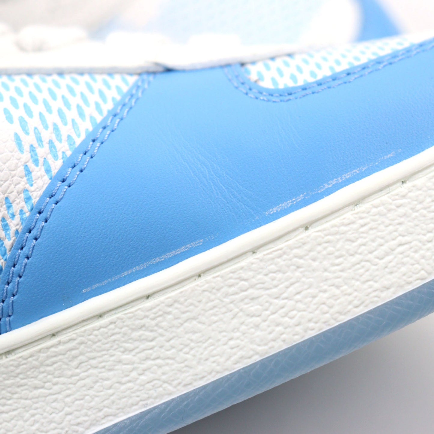 Louis Vuitton Rivoli Damier High Sneakers