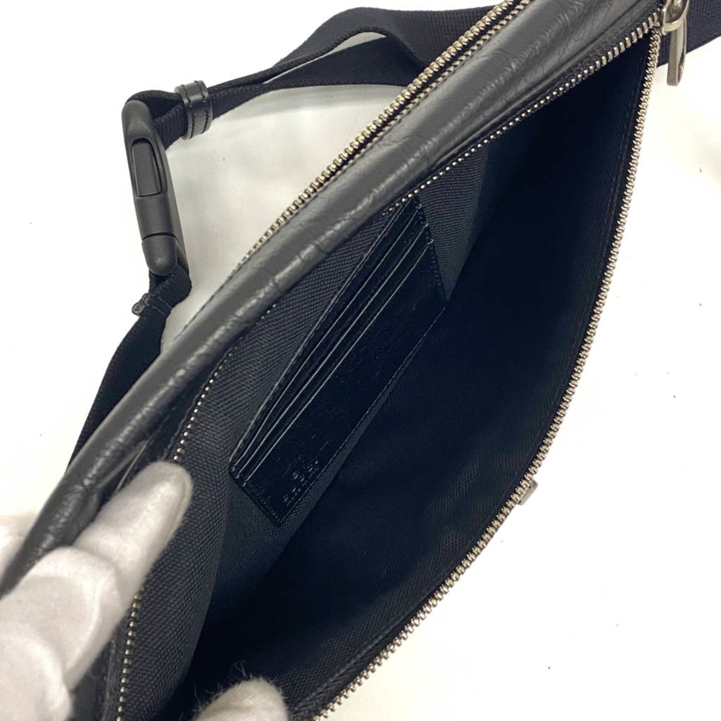 Luxury Gucci Trending 2025 Interlocking G Leather Shoulder Bag ()