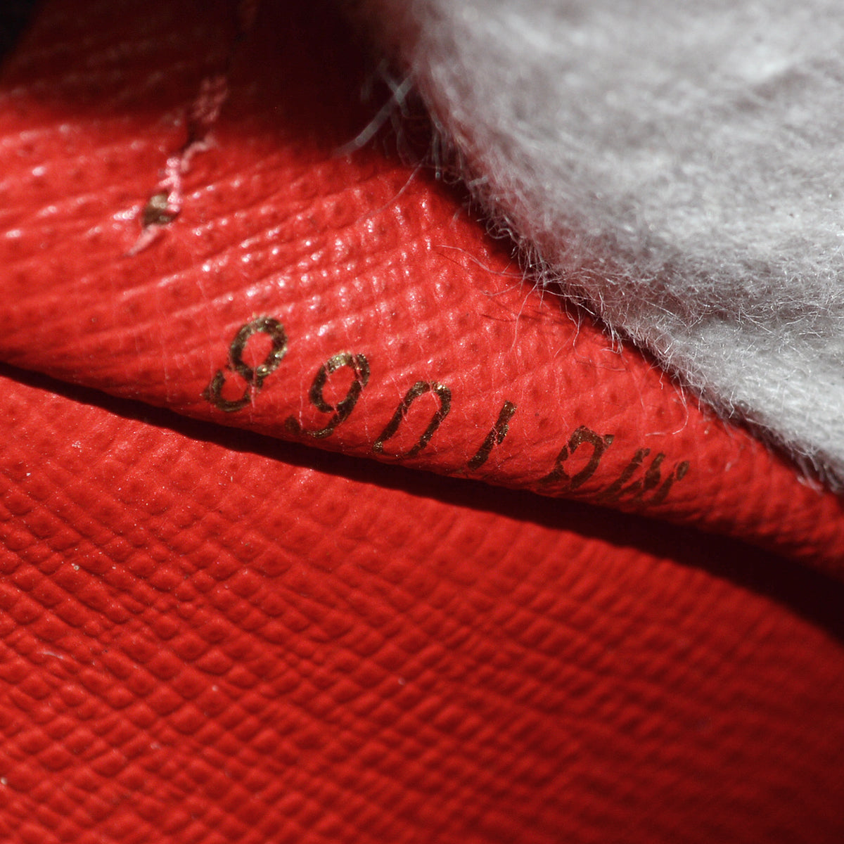 Louis Vuitton 2008 Damier Papillon 30 Handbag N51303