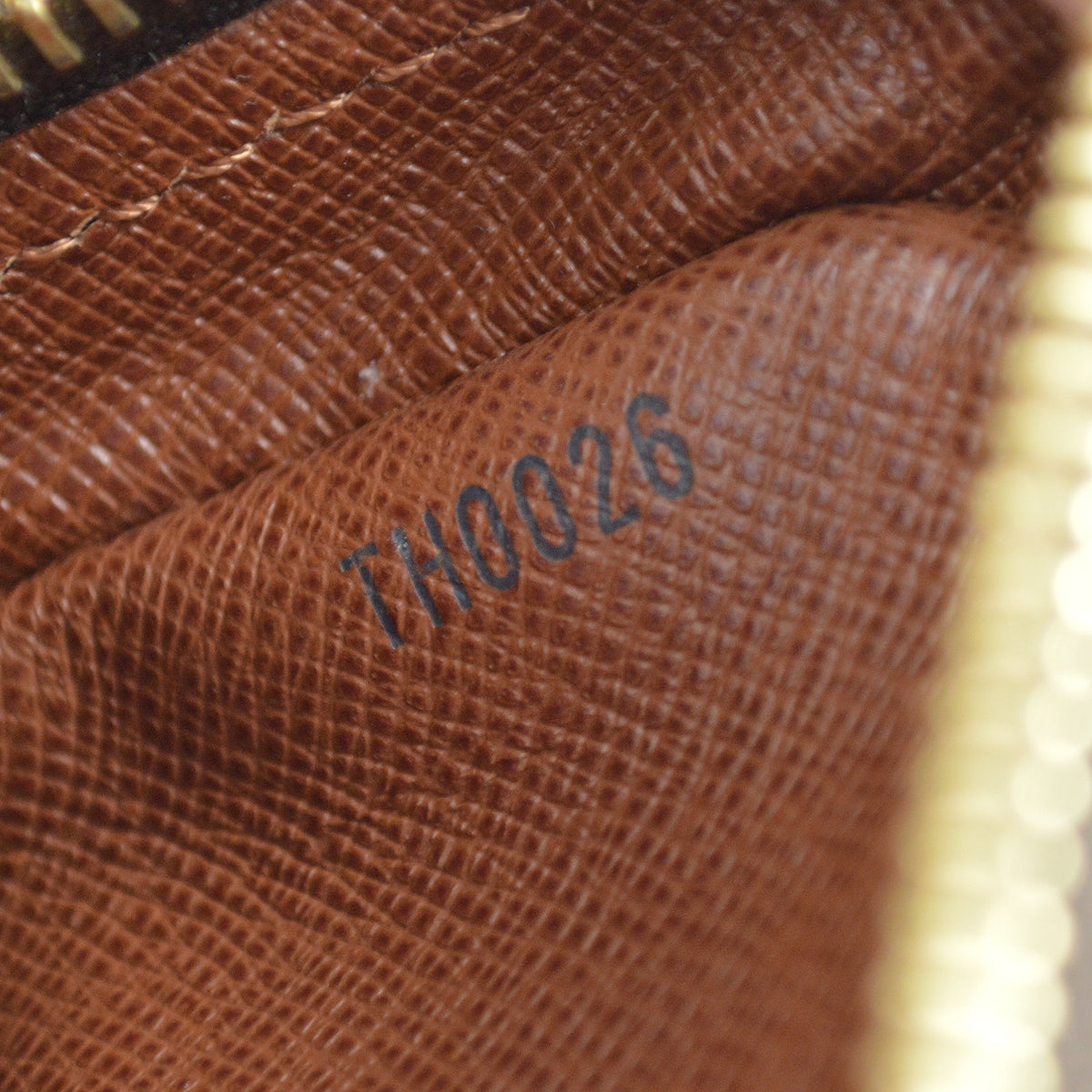 Louis Vuitton 2006 Monogram Amazon M45236