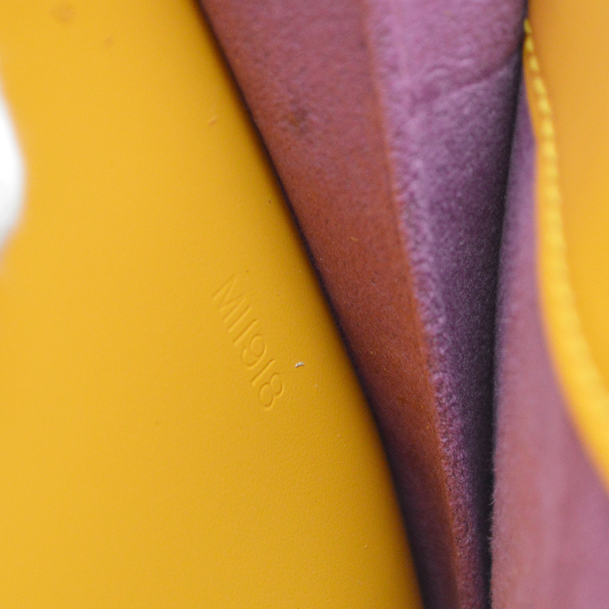 Louis Vuitton 1998 Yellow Epi Pont Neuf Handbag M52059