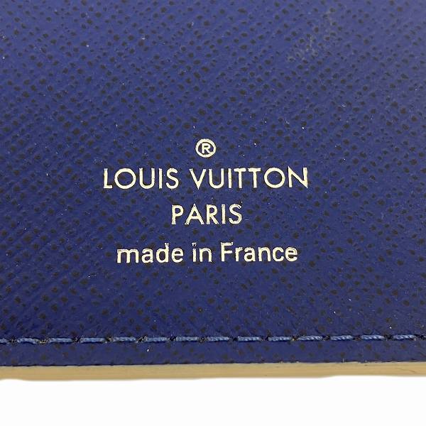 Louis Vuitton Taiga Portefeuille Brazza Wallet