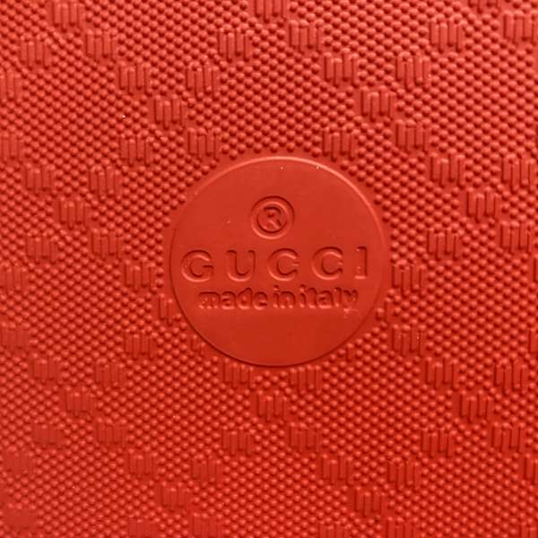 Luxury Gucci Trending 2025 GG Rubber Sandals Red 575957