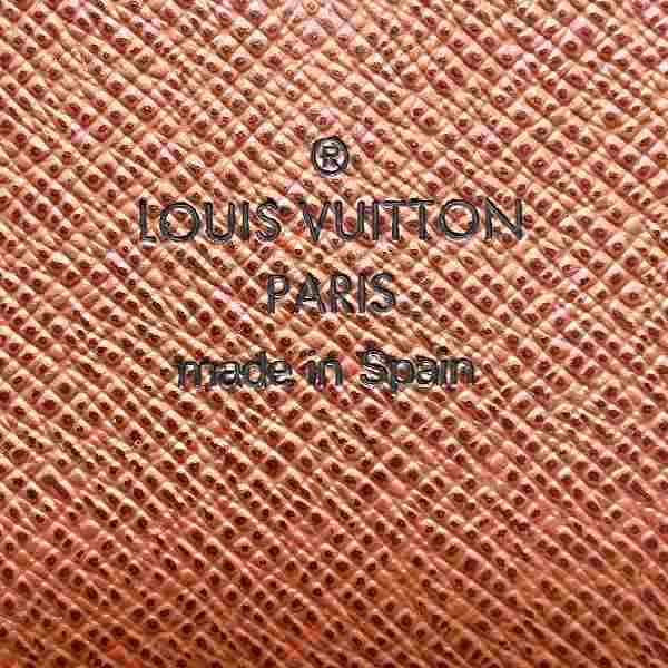Louis Vuitton Monogram Zippy Organizer Wallet