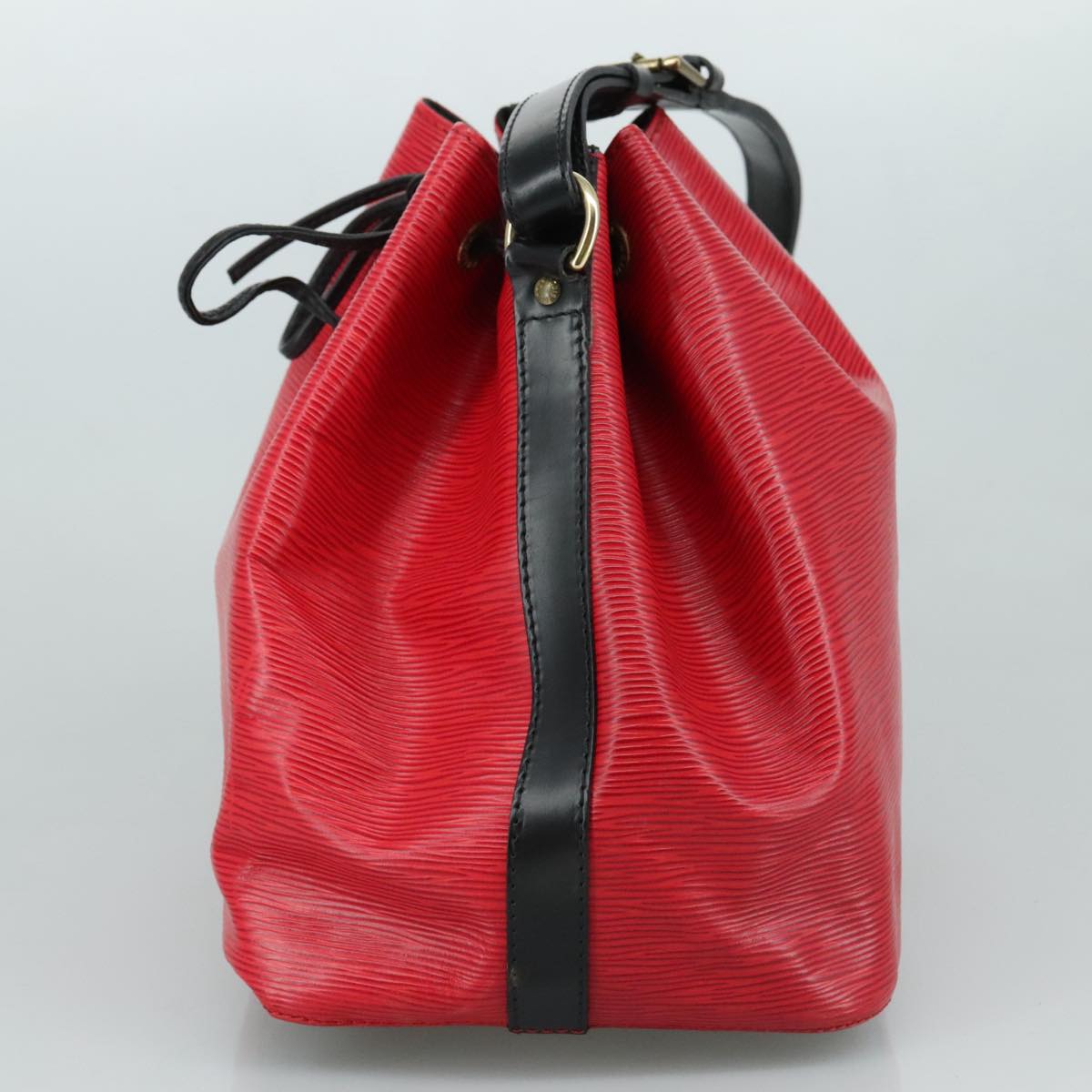LOUIS VUITTON Epi Petit Noe Shoulder Bag Bicolor Black Red M44017 LV 105386