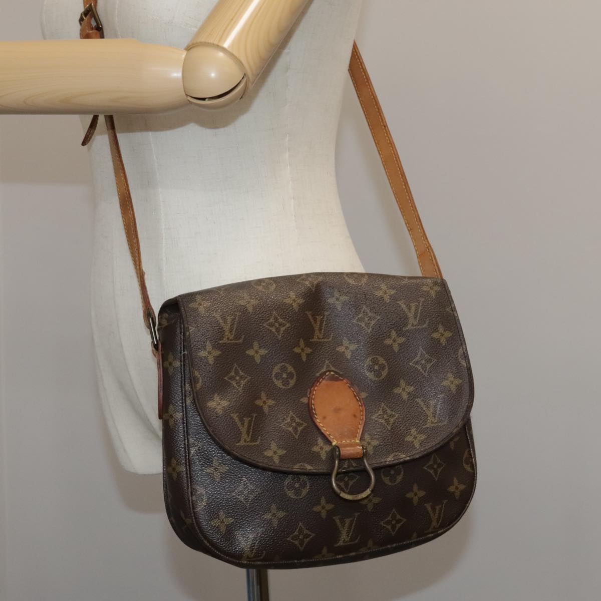 LOUIS VUITTON Monogram Saint Cloud GM Shoulder Bag M51242 LV 108051