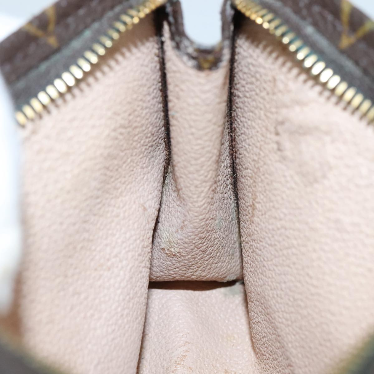 LOUIS VUITTON Monogram Poche Toilette 15 Pouch M47546 LV 108714