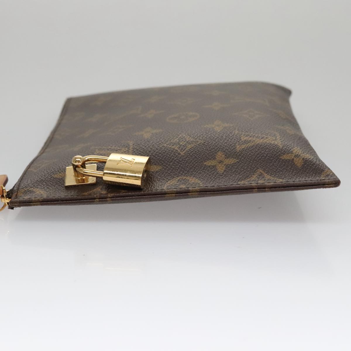 LOUIS VUITTON Monogram Carousel Pouch M45287 LV 108759