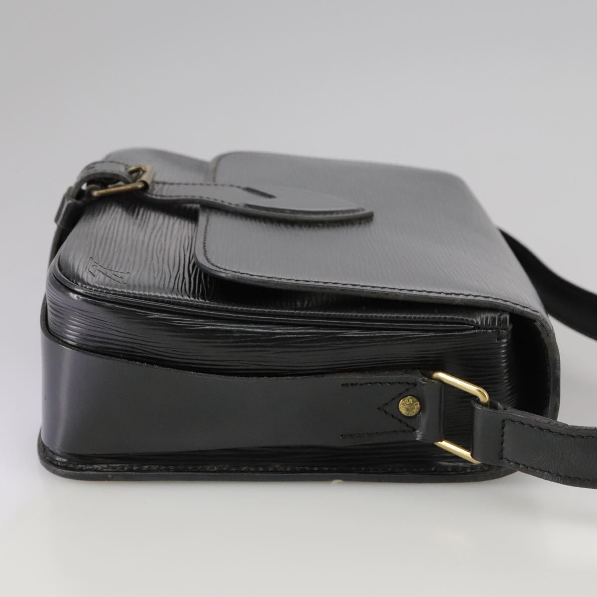 LOUIS VUITTON Epi Cartouchiere MM Shoulder Bag Black Noir M52242 LV 109003