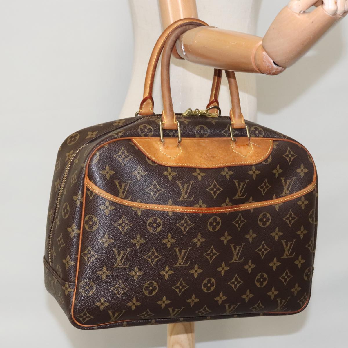 LOUIS VUITTON Monogram Deauville Hand Bag M47270 LV 109470