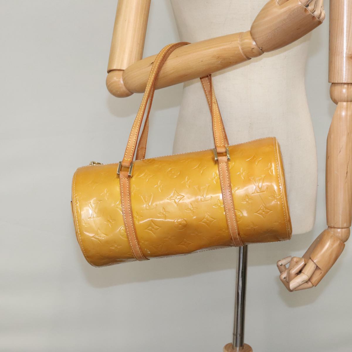 LOUIS VUITTON Monogram Vernis Bedford Hand Bag Beige M91006 LV 110631
