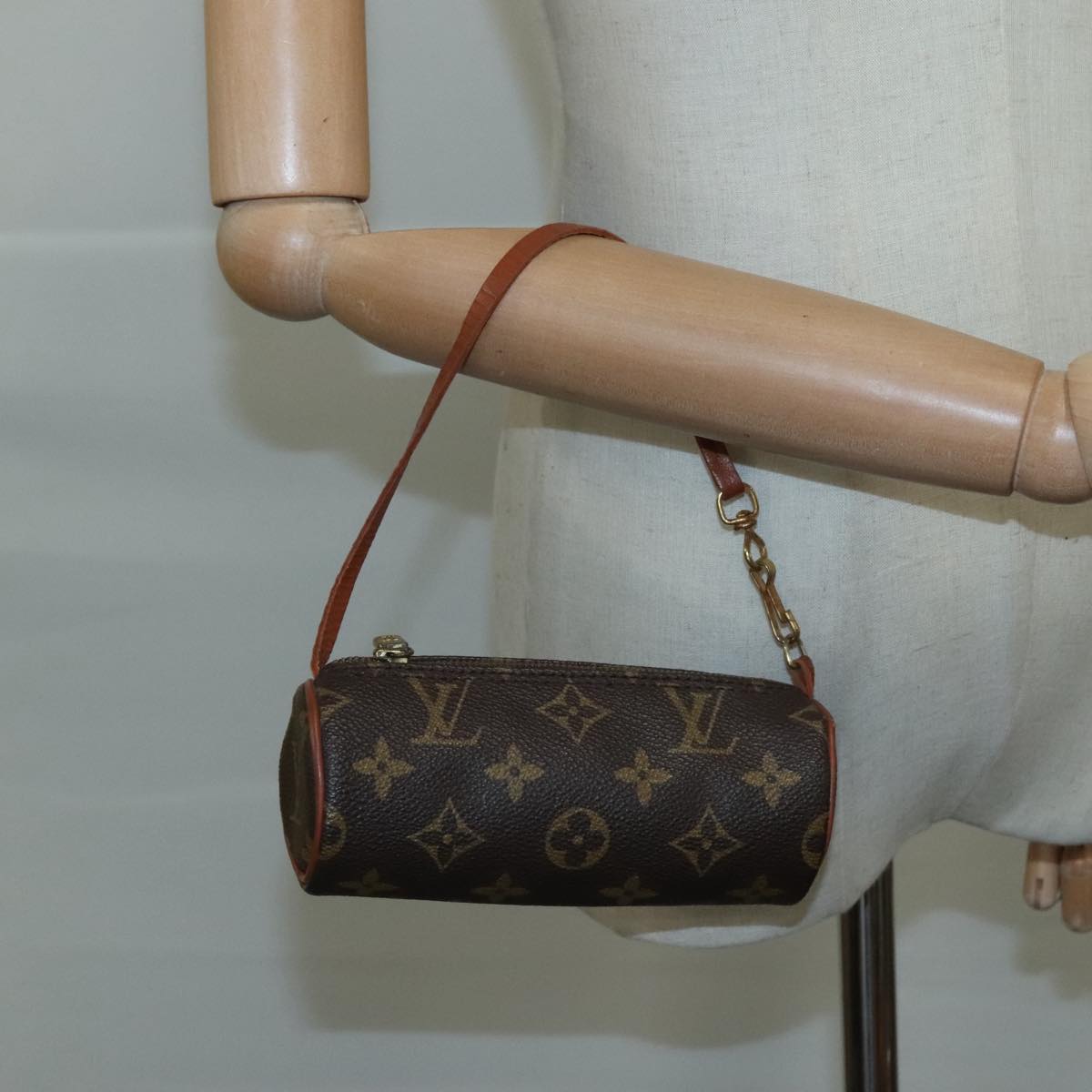 LOUIS VUITTON Monogram Papillon Pouch LV 111015