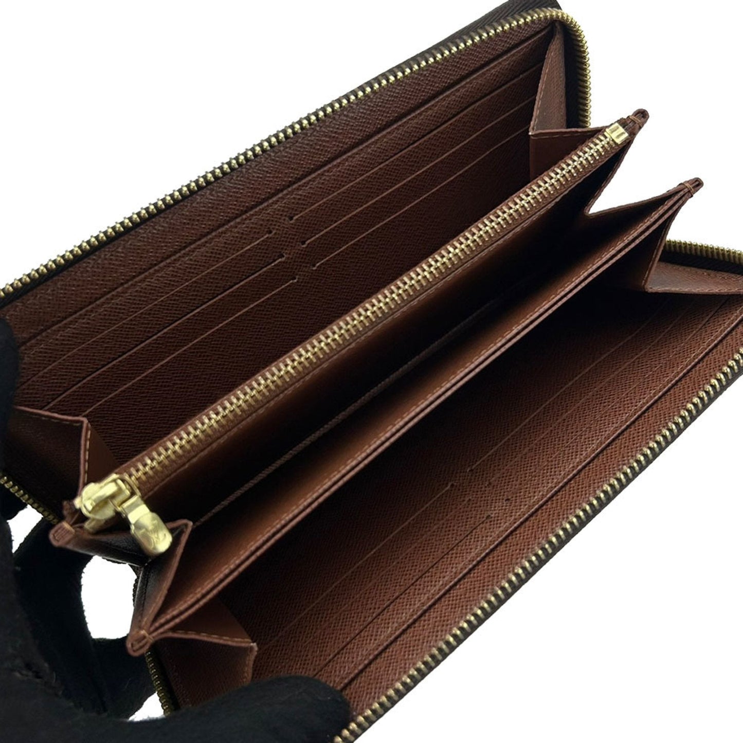 Louis Vuitton Portefeuille Zippy Canvas Wallet ()