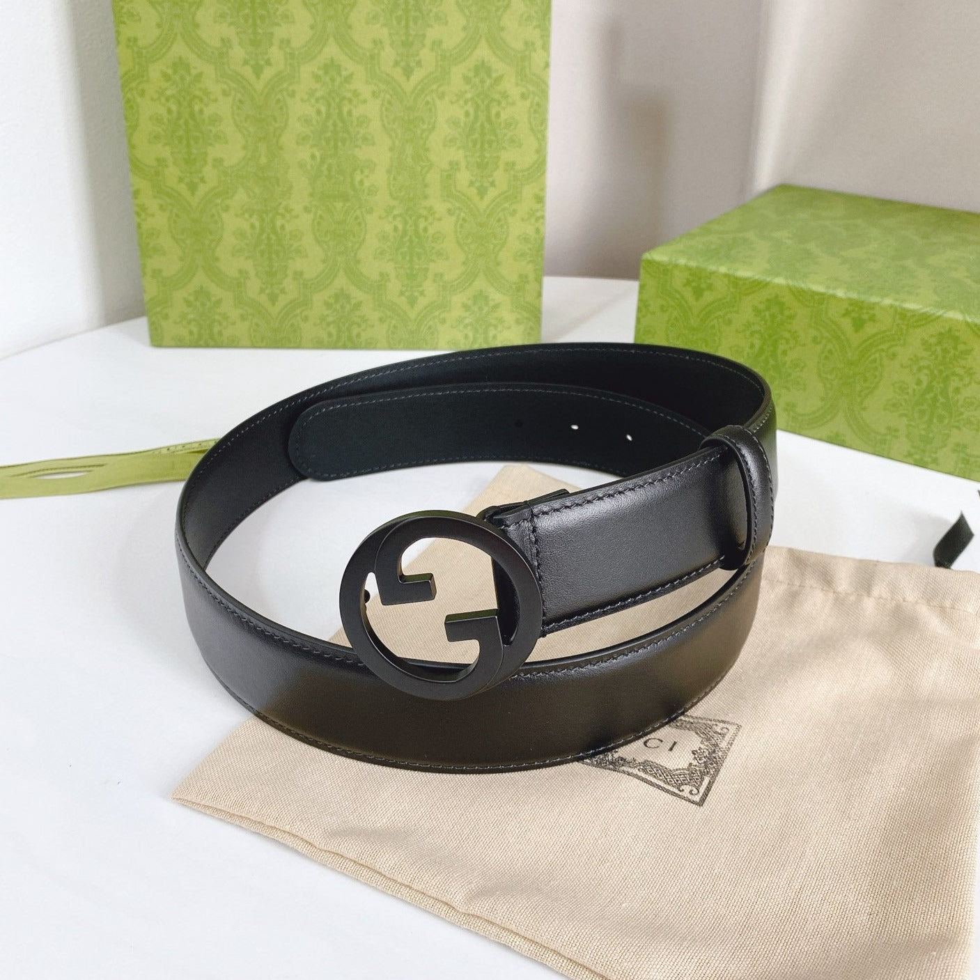 Luxury Gucci INTERLOCKING G BLACK BUCKLE 40MM BLACK LEAHTER