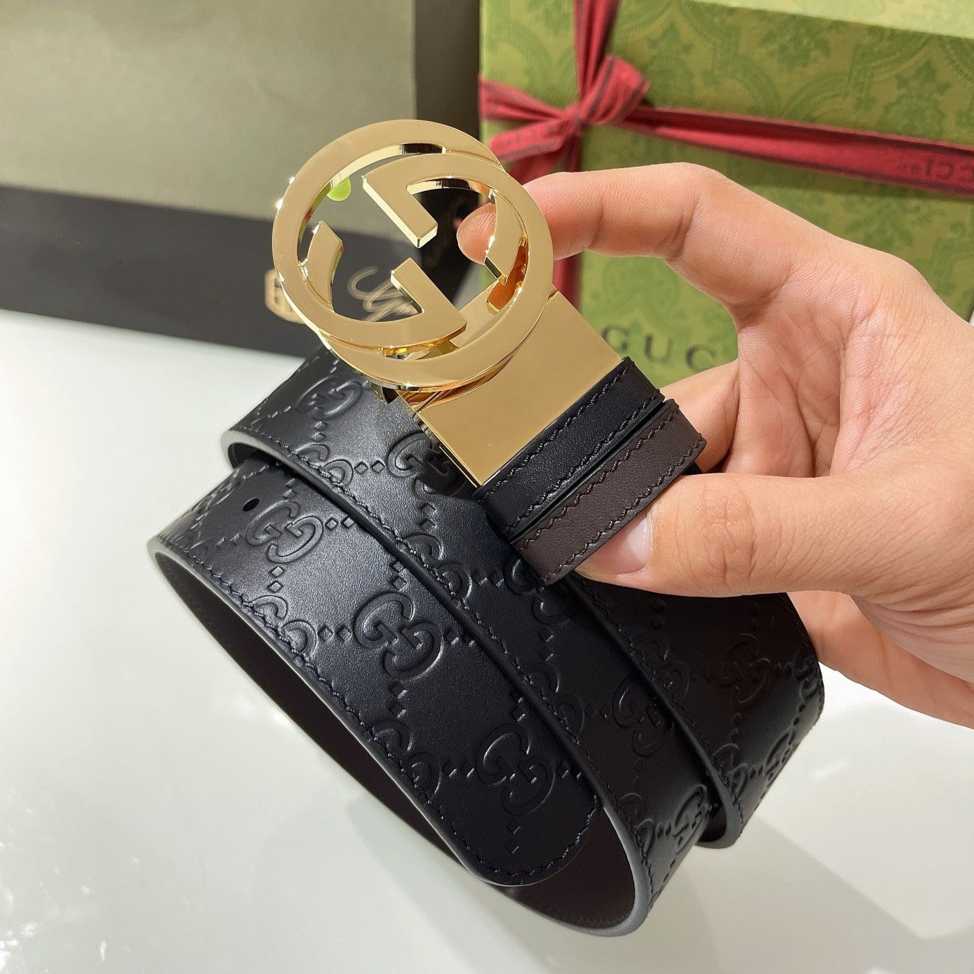 Luxury Gucci INTERLOCKING G GOLD BUCKLE 37MM BLACK BROWN LEATHER