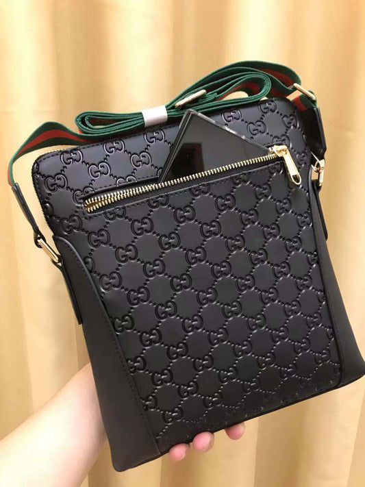 Luxury Gucci GG CROSSBODY BLACK RED LEATHER