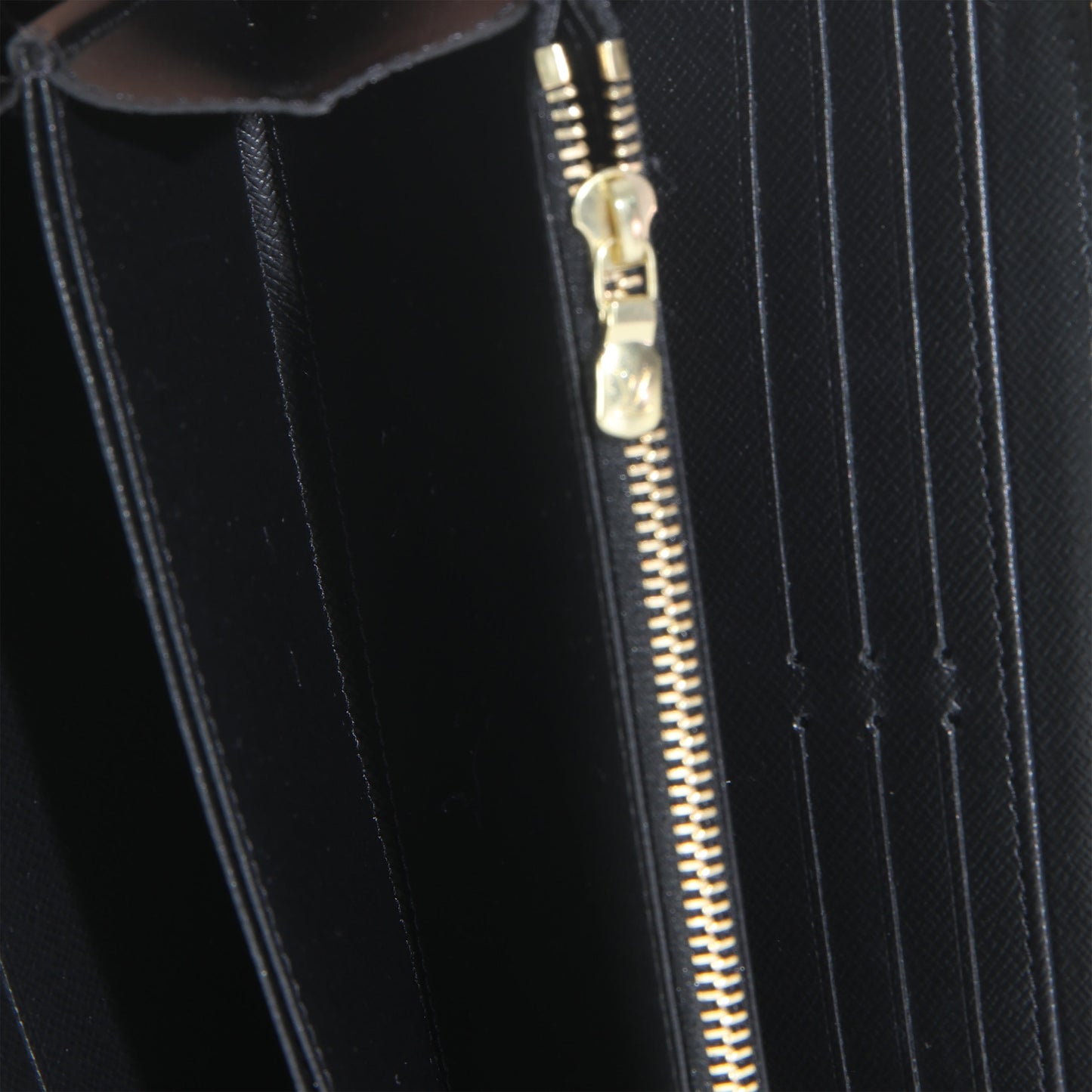 Louis Vuitton Reverse Monogram Canvas Zippy Wallet