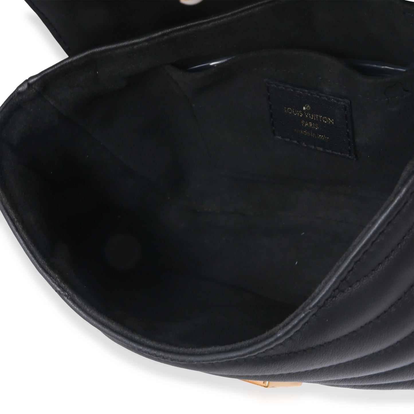 Louis Vuitton Black Quilted Calfskin New Wave Chain Bag PM