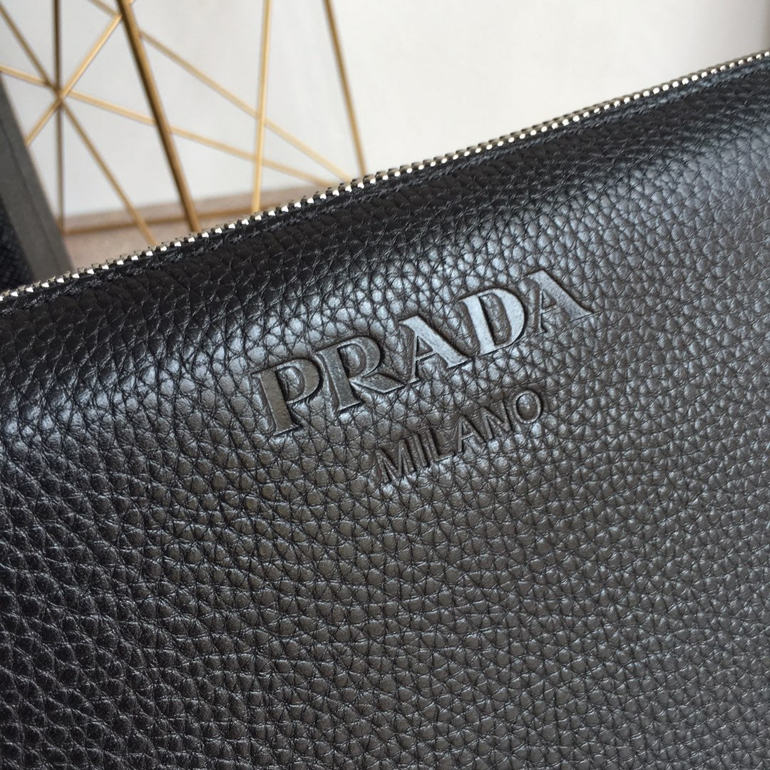 Luxury PradaCLUTCH 29 IN BLACK GRAINED CALFSKIN SILVER HARDWARE