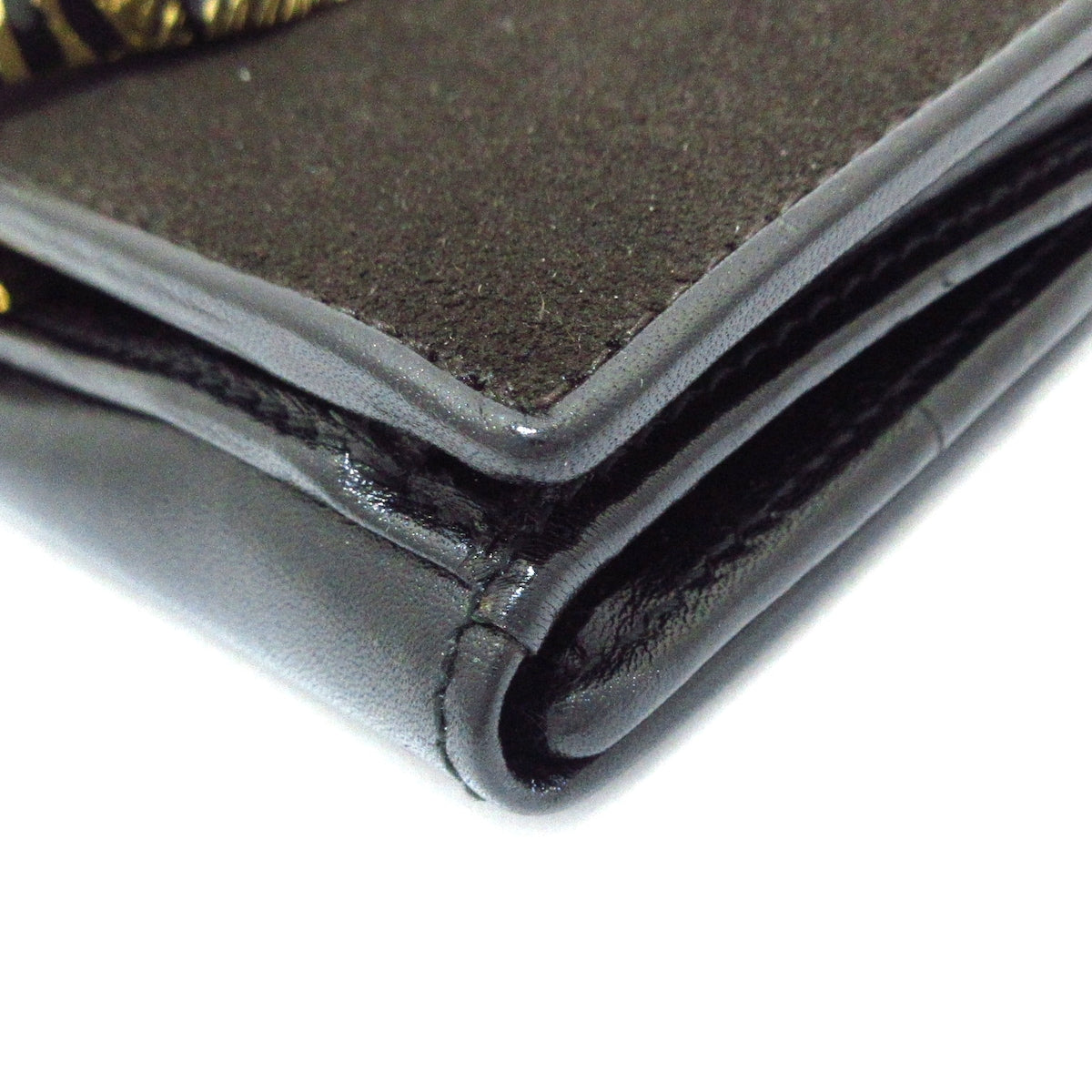Gucci Suede Wallet ()