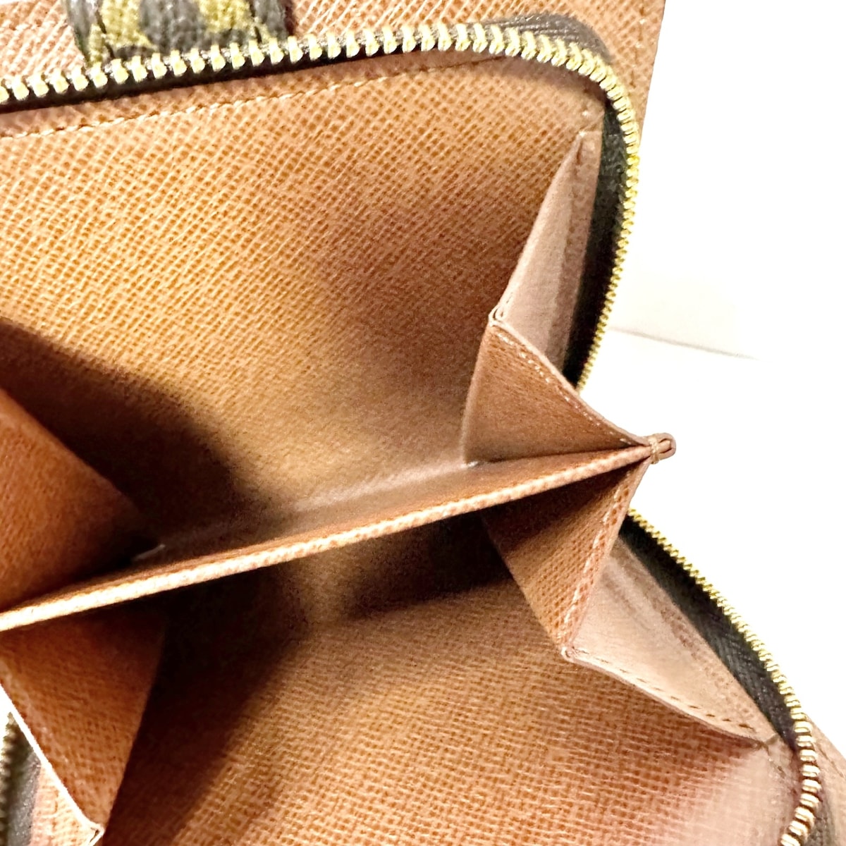 Louis Vuitton Compact Zip Canvas Wallet ()