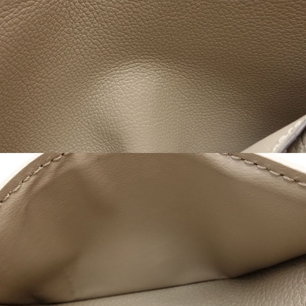 Louis Vuitton Bifold Wallet Monogram M82370