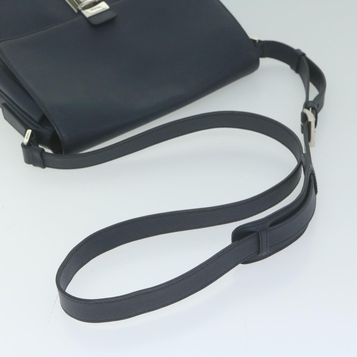 Luxury PradaSaffiano Shoulder Bag