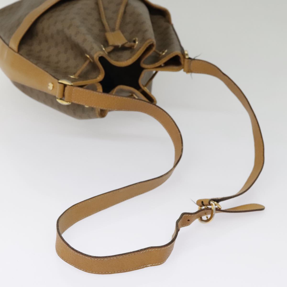 Luxury Gucci Trending 2025 Supreme Gg Canvas Shoulder Bag