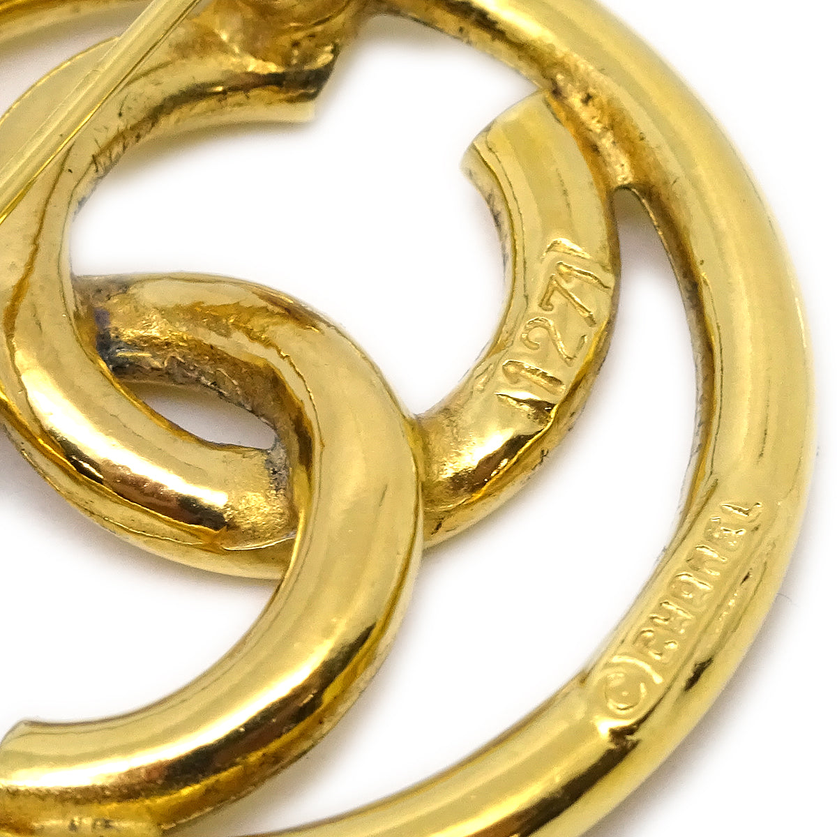 Luxury Chanel Medallion Brooch Pin Gold 1271