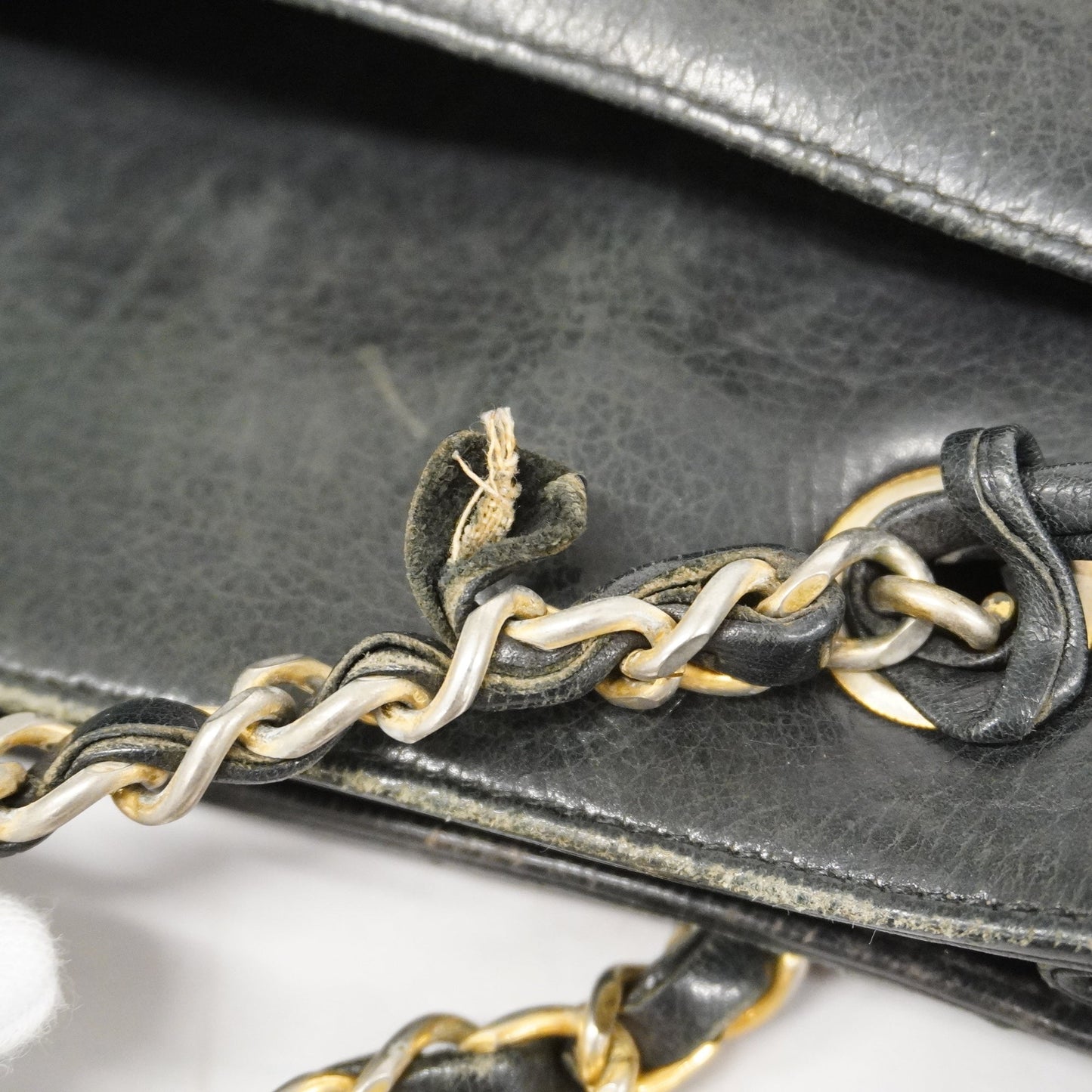 CHANEL Matelasse Chain Shoulder Women's Leather Shoulder Bag Black