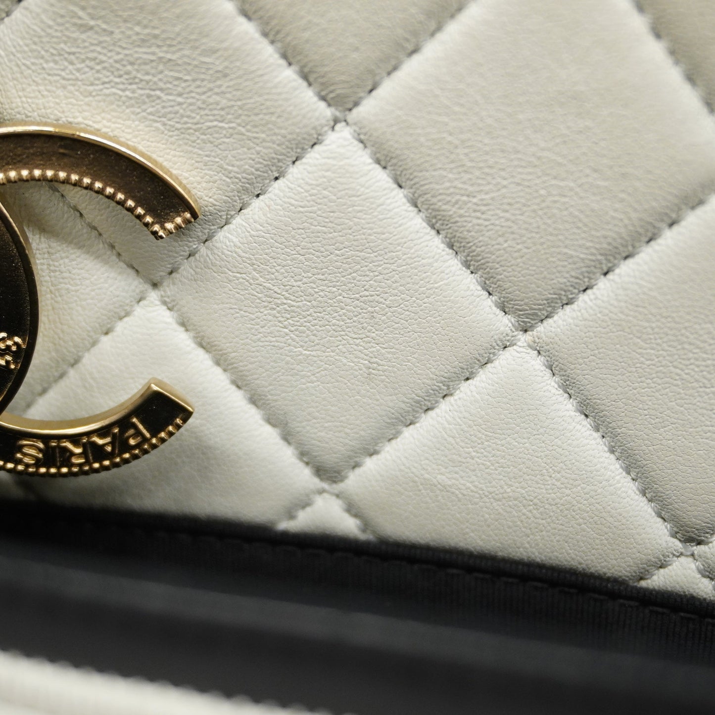 CHANEL Matelasse Chain Shoulder Women's Leather Shoulder Bag