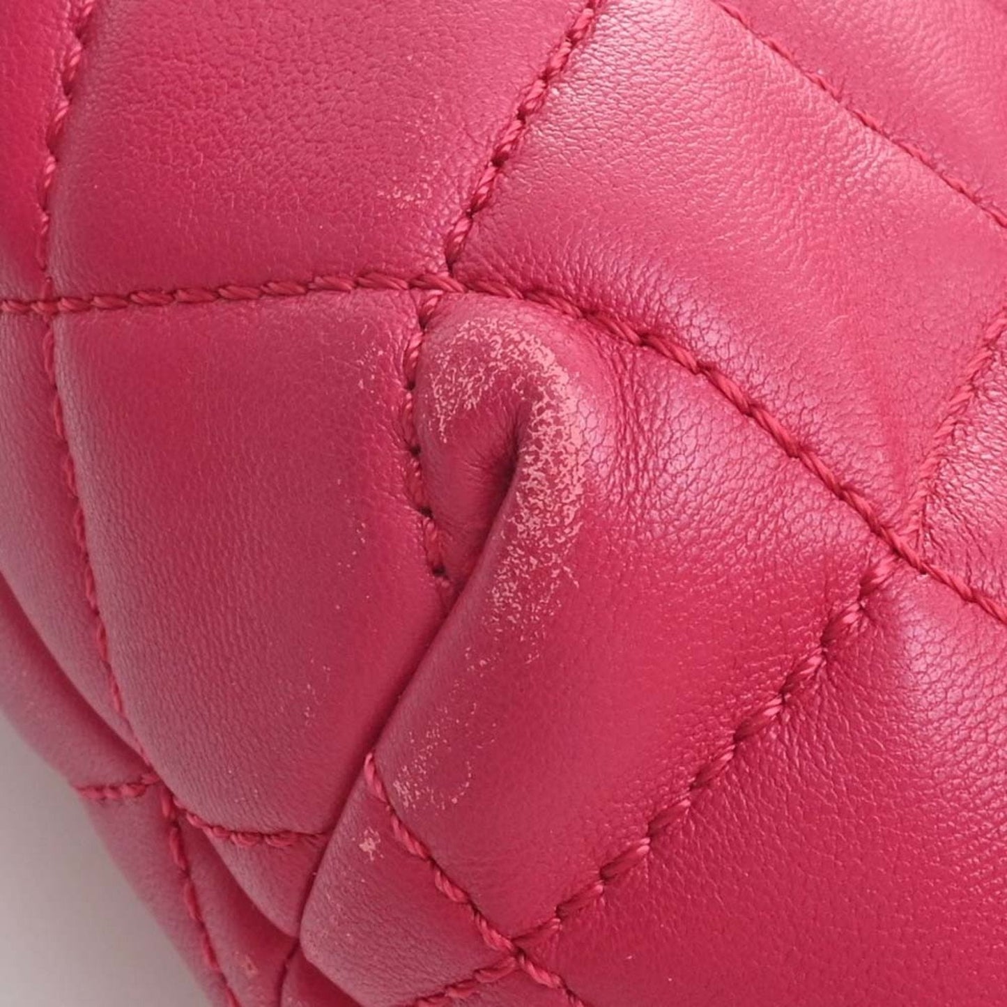 Luxury Chanel Lambskin Matelasse Coco Mark Chain Shoulder Bag Red Ladies