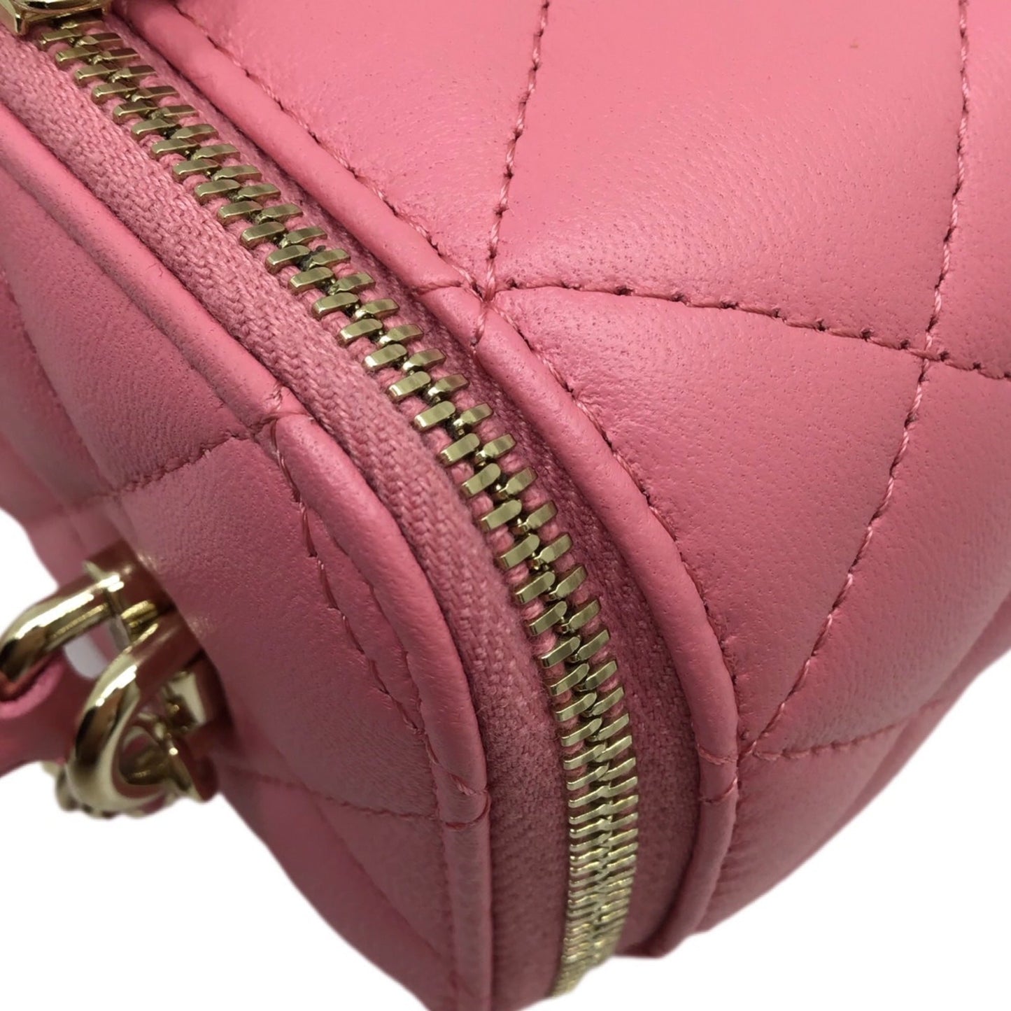 Luxury Chanel Vanity Chain Bag AP2199 Lambskin Pink G Hardware Shoulder Women Men Unisex