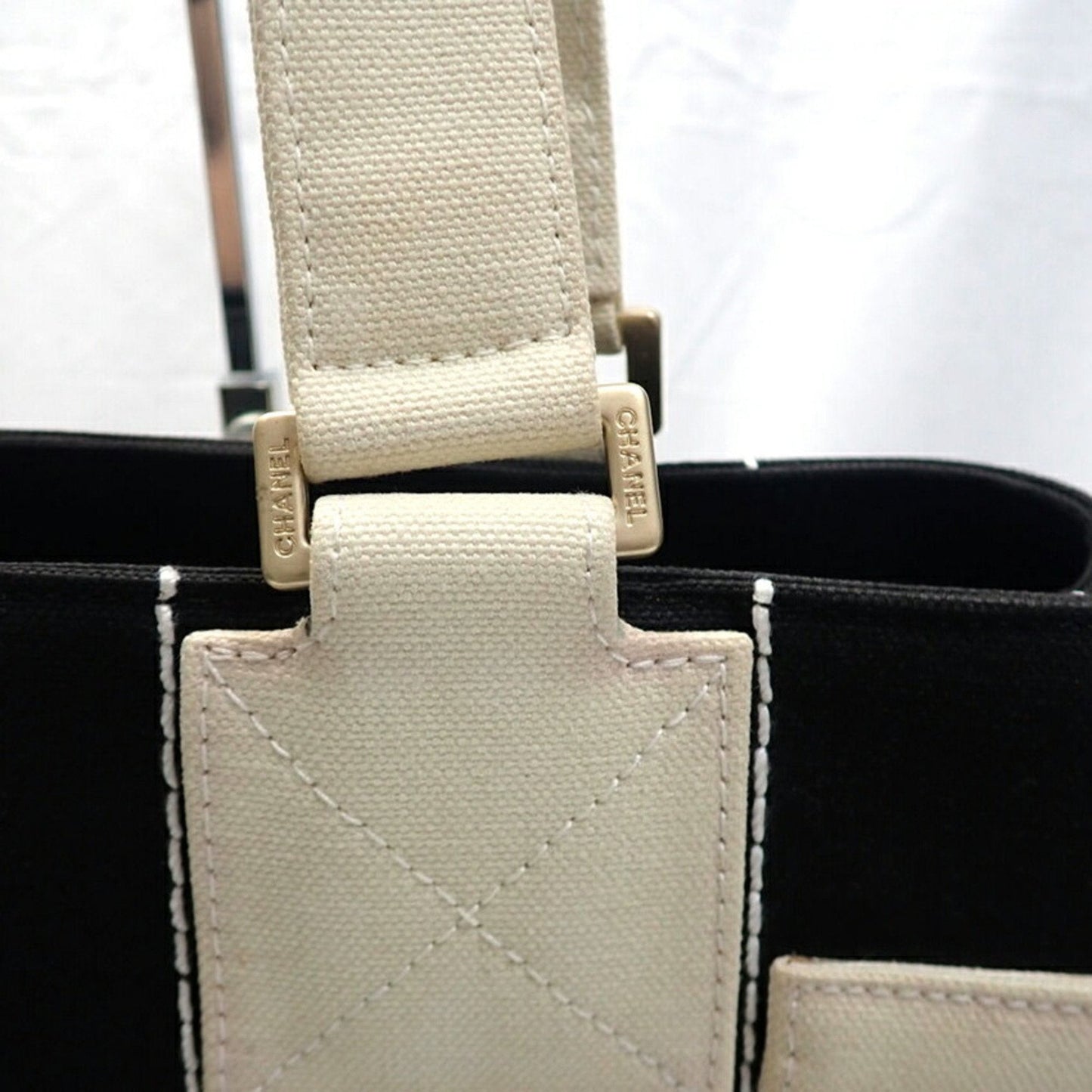 Luxury Chanel wild stitch tote bag 8 series