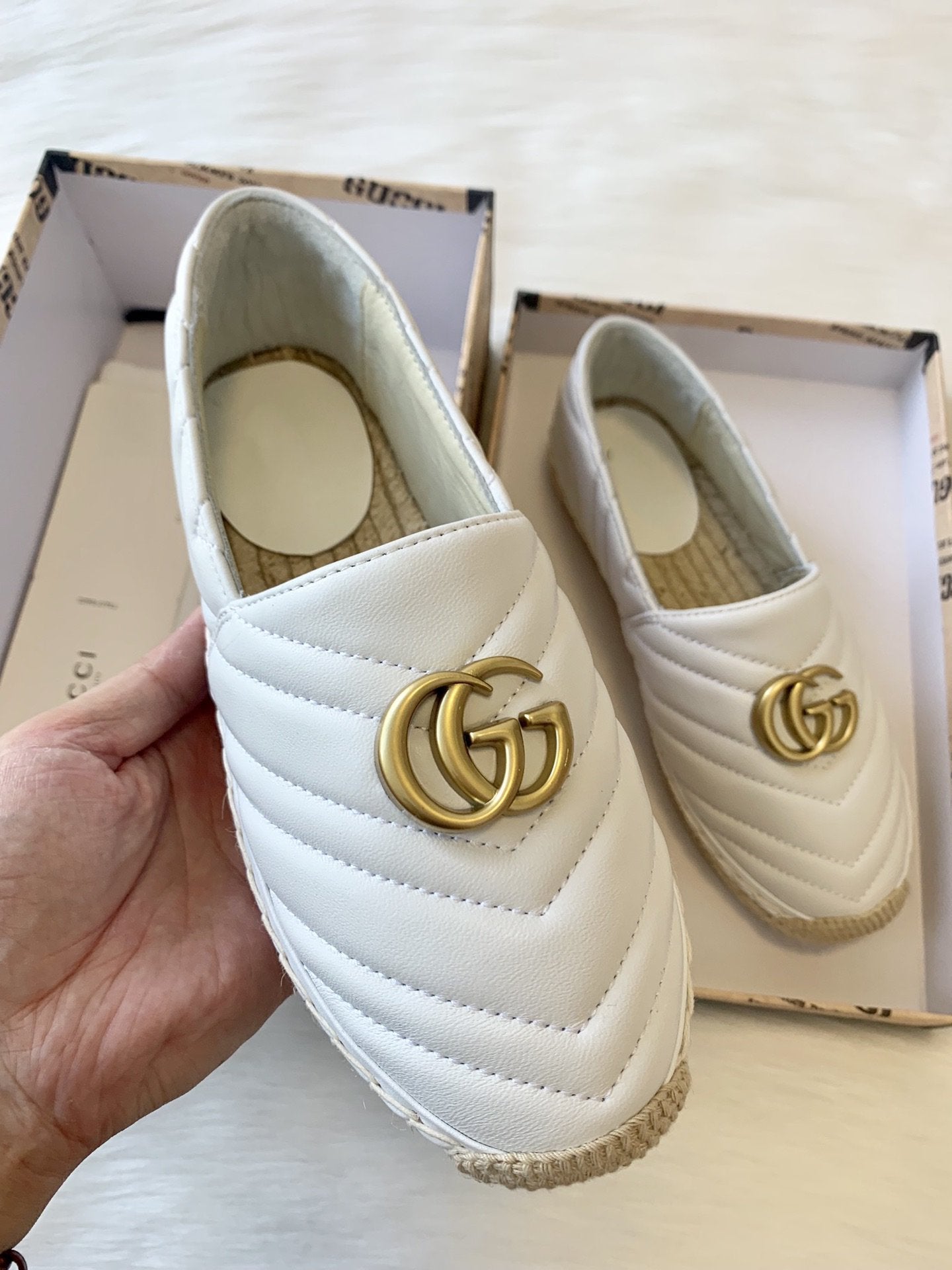 Luxury Gucci gg espadrilles white calfskin