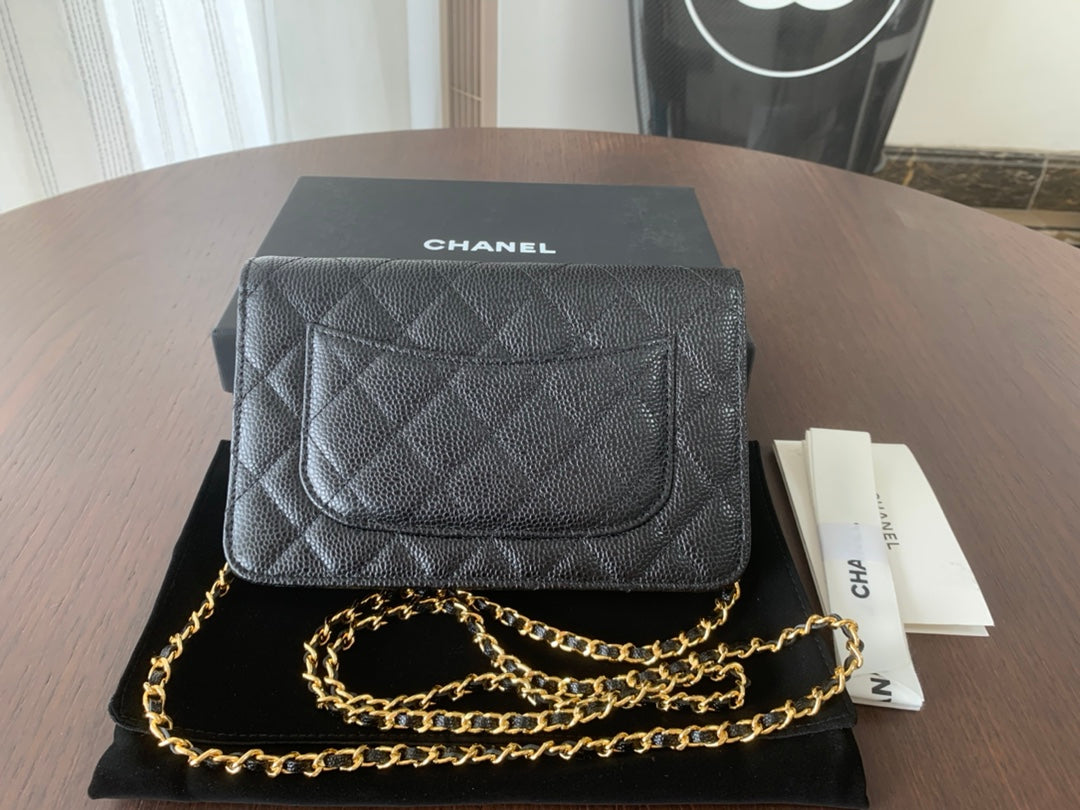 Luxury Chanel WOC 19CM BLACK CAVIAR GOLD HARDWARE