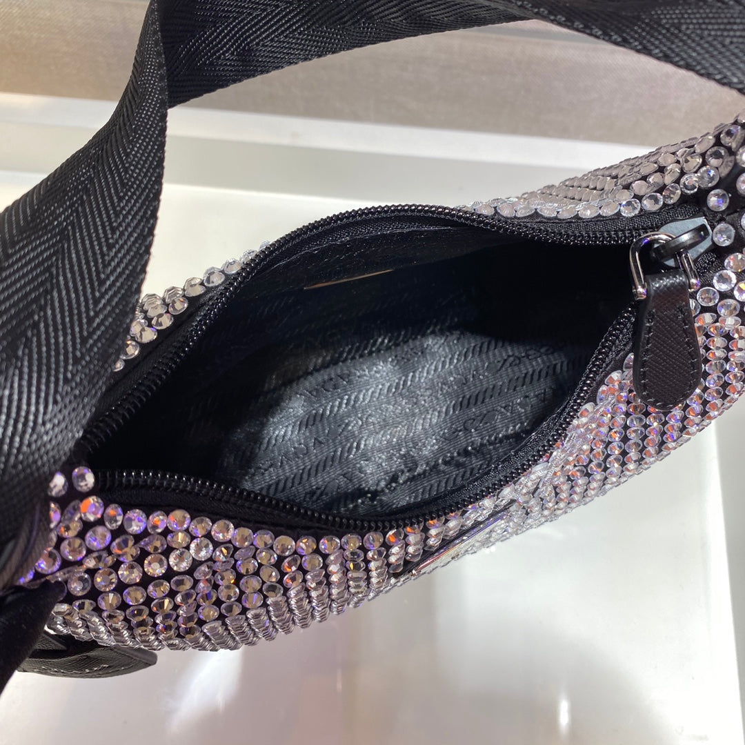 Luxury PradaSPARKLING HOBO BAG 23 IN BLACK NYLON ATTACHED FULLY CRYSTALS