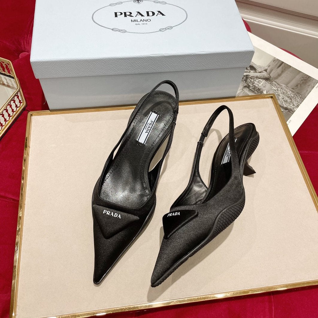 Luxury PradaSLINGBACK PUMPS IN BLACK SILK AND SHEEPSKIN LINING WITH TRIANGLE LOGO