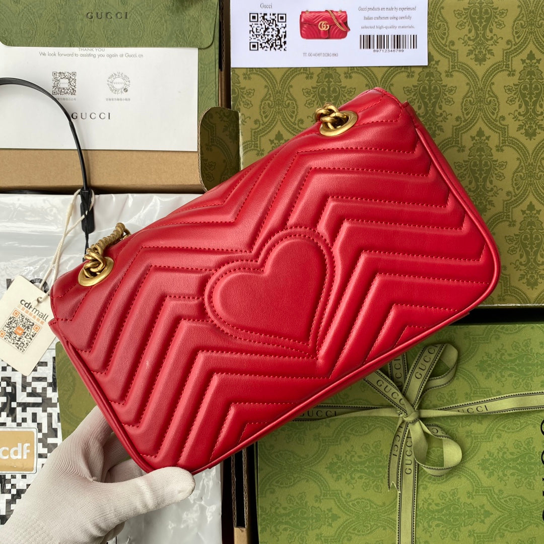 Luxury Gucci gg marmont 26cm red calfskin gold hardware