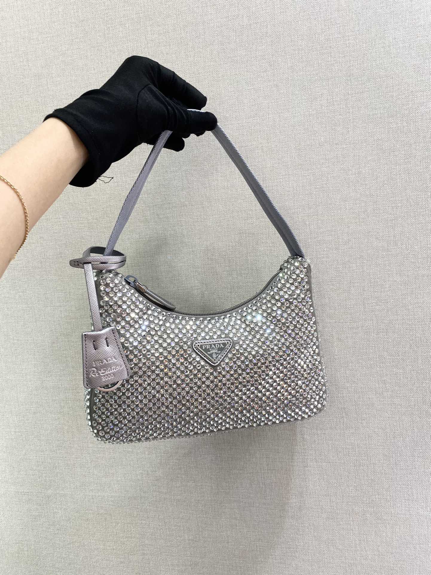Luxury PradaSPARKLING HOBO BAG 23 IN SILVER NYLON ATTACHED FULLY CRYSTALS
