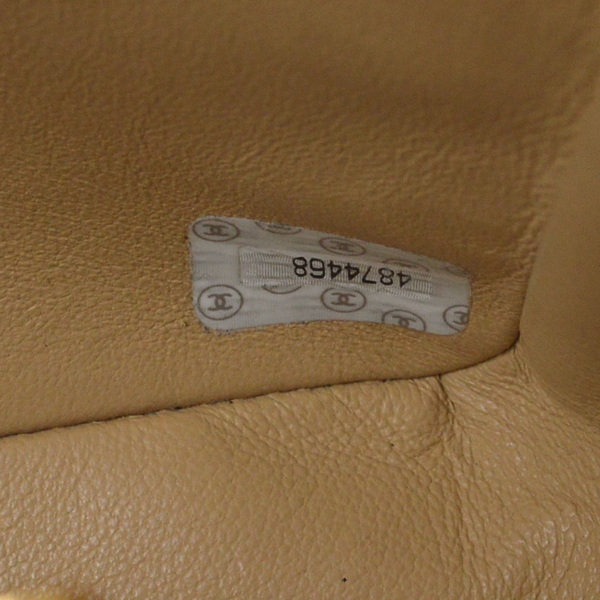 CHANEL 1996-1997 Classic Flap Handbag 50093