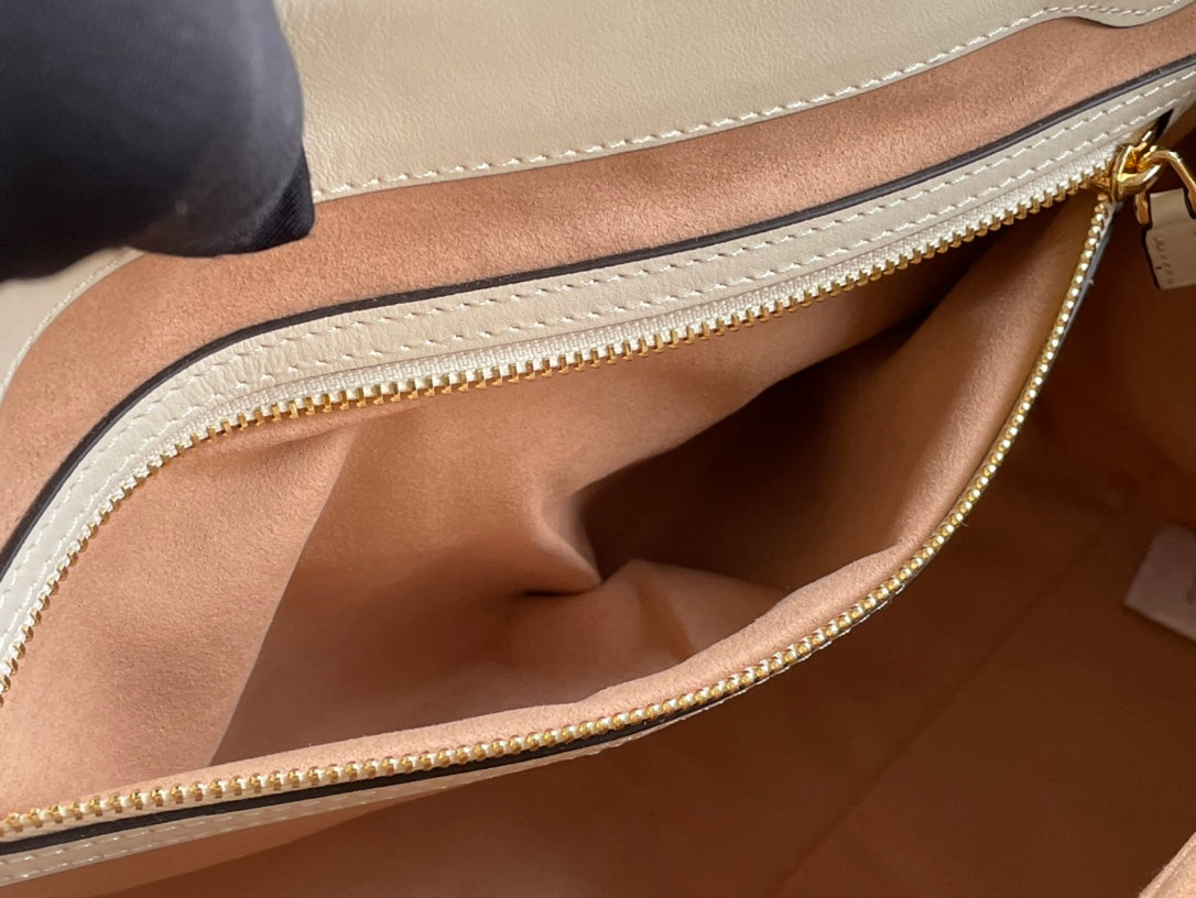 Luxury Gucci GG PADLOCK LARGE 35 SHOULDER BAG BEIGE CANVAS AND WHITE CALFSKIN