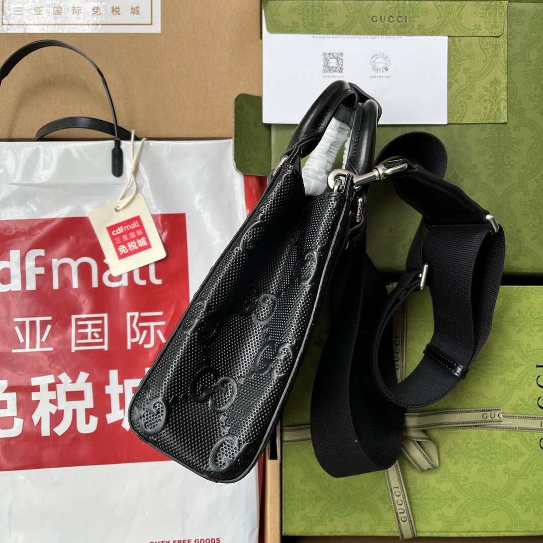Luxury Gucci EMBOSSED TOTE BAG 20 IN BLACK CALFSKIN