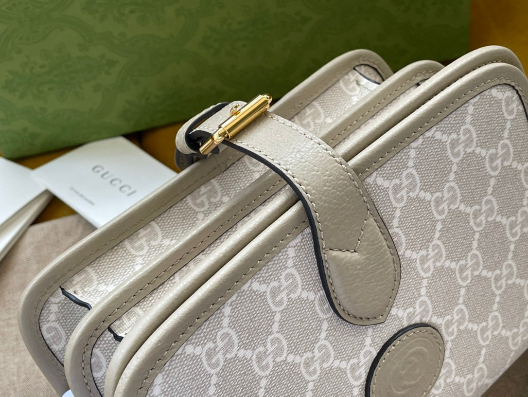 Luxury Gucci MINI CROSSBODY 20 BAG WITH INTERLOCKING G IN BEIGE CANVAS