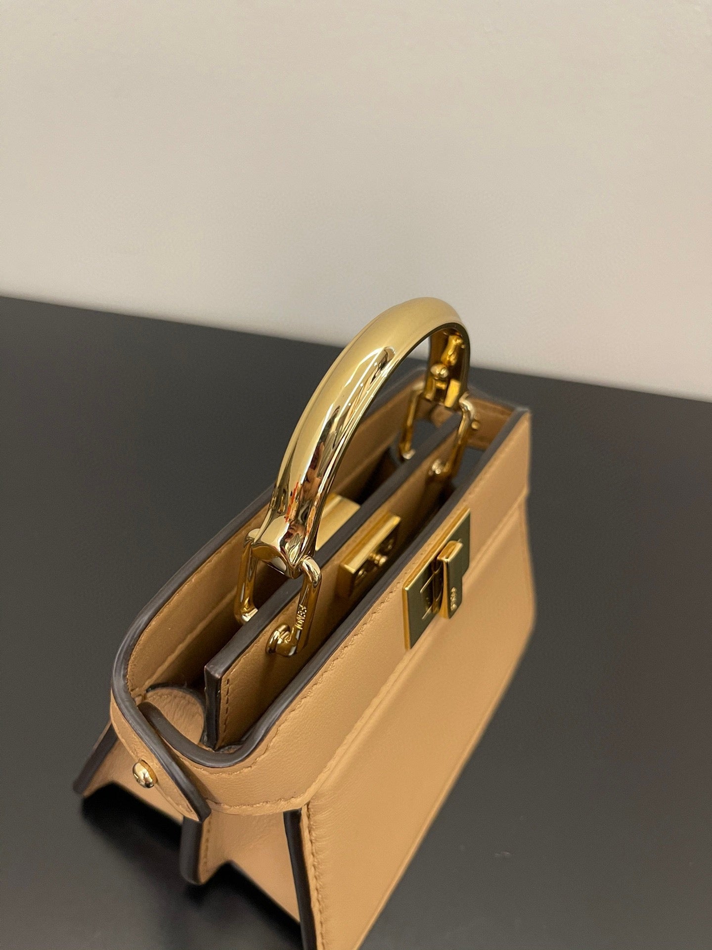 Luxury FendiLuxury FendiPEEKABOO ISEEU MICRO 12 BAG IN COPPER BROWN CALFSKIN WITH GOLD HARDWARE