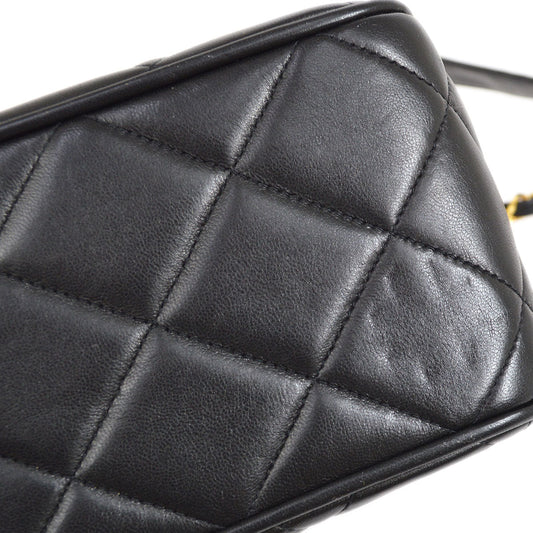 CHANEL 1994-1996 Black Lambskin Straight Flap Medium 94748