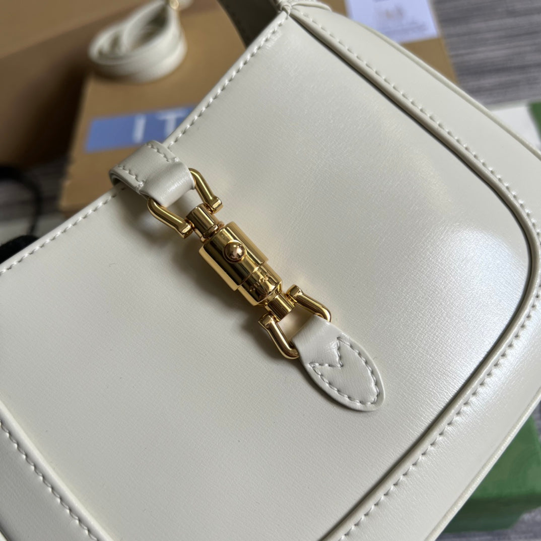 Luxury Gucci GG JACKIE MINI 19 SHOULDER BAG IN WHITE CALFSKIN