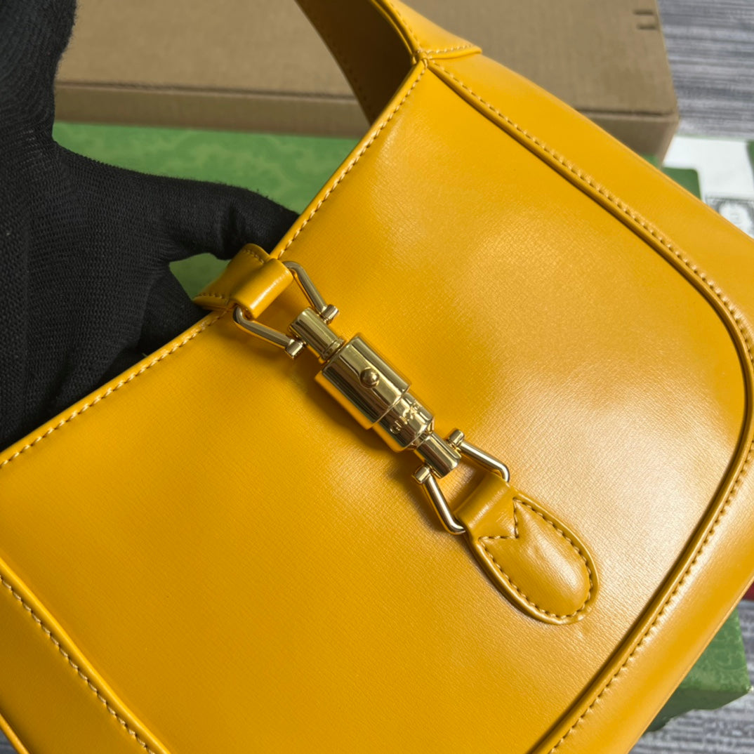 Luxury Gucci GG JACKIE SMALL 28 SHOULDER BAG IN YELLOW CALFSKIN