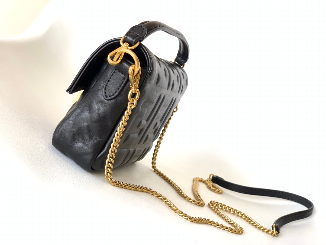 Luxury FendiMini Baguette Bag 20 With FF Motif Black Leather Ghw