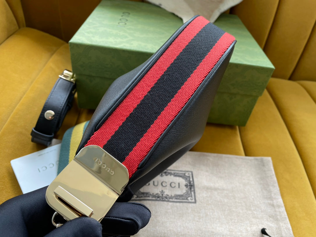 Luxury Gucci GG ATTACHE 23 SMALL SHOULDER BAG BLACK CALFSKIN
